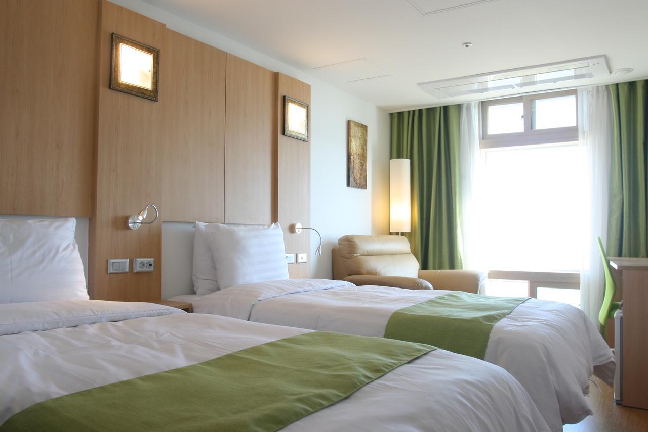 Gunsan Apple Tree Hotel Экстерьер фото
