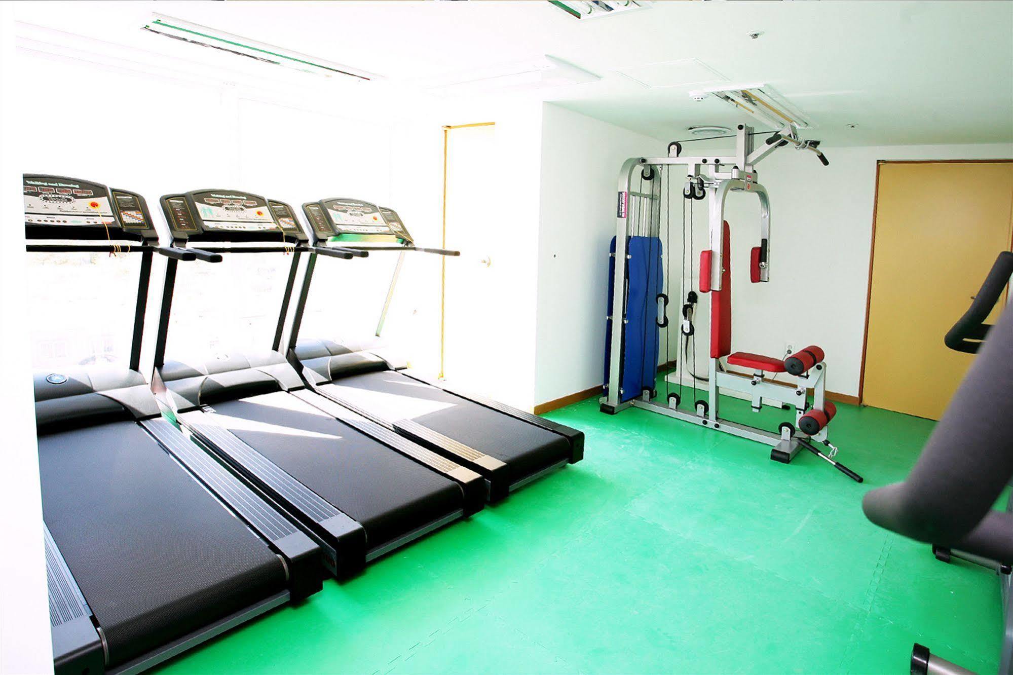 Gunsan Apple Tree Hotel Экстерьер фото